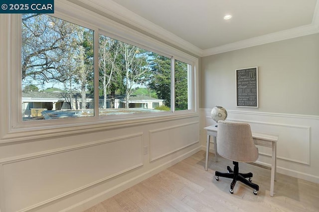 office area with crown molding and hardwood / wood-style floors