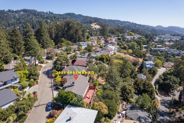 bird's eye view featuring a mountain view