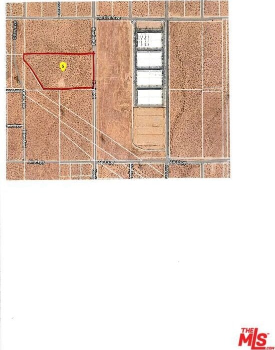 Listing photo 2 for 0 Koala Rd, Adelanto CA 92301