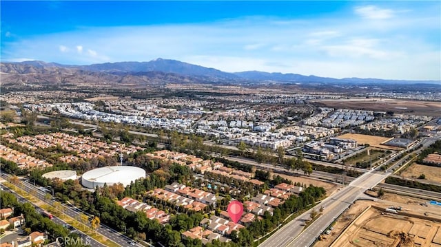 drone / aerial view with a mountain view