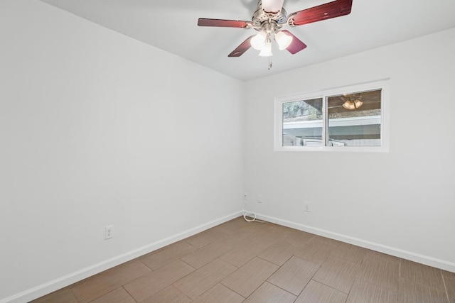 empty room with ceiling fan