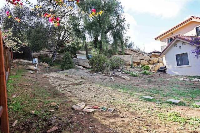 view of yard featuring fence