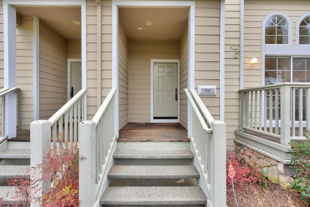 view of entrance to property