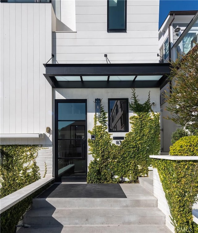 view of doorway to property