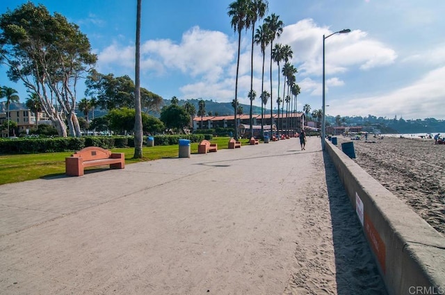 8348 Paseo Del Ocaso Ln, Jolla, CA 92037 - surrounding community featuring volleyball court