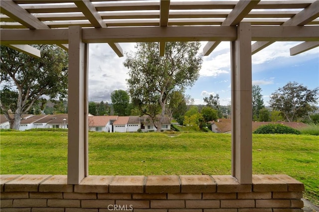 view of yard with a pergola