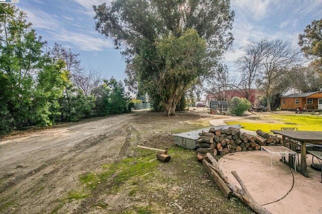 view of yard featuring a patio