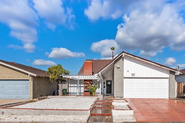 view of front of home featuring a garage