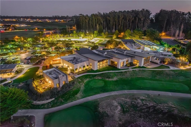 view of aerial view at dusk