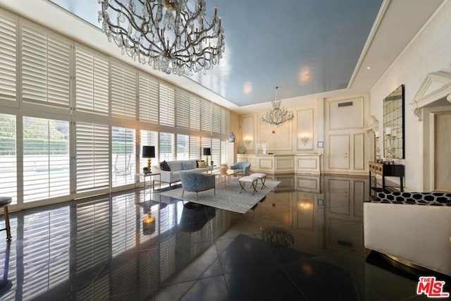 kitchen with a notable chandelier