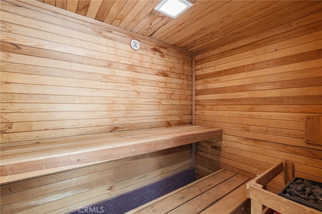 view of sauna / steam room