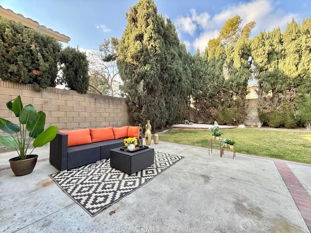 view of patio featuring outdoor lounge area