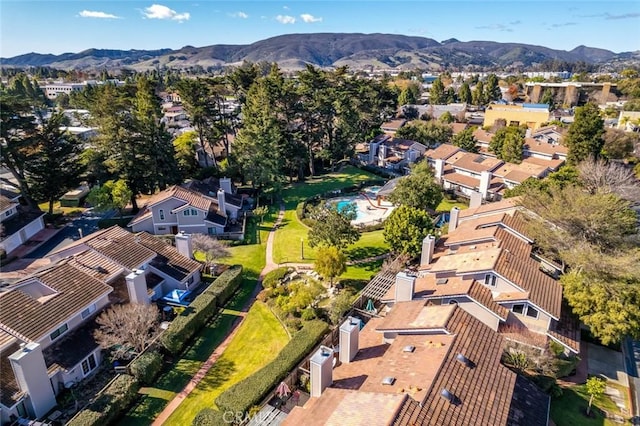 bird's eye view featuring a mountain view