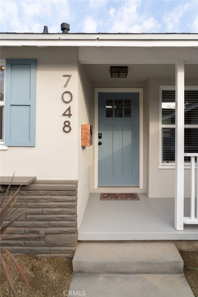 view of entrance to property