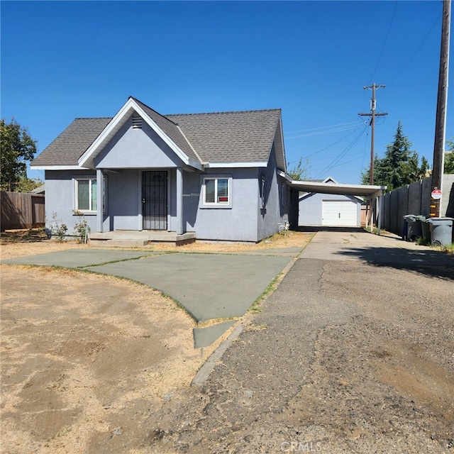 view of front of house with a carport