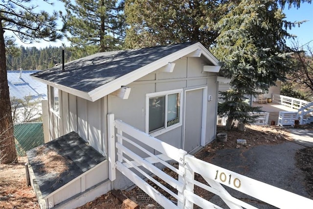 view of outbuilding