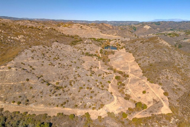 bird's eye view featuring a mountain view