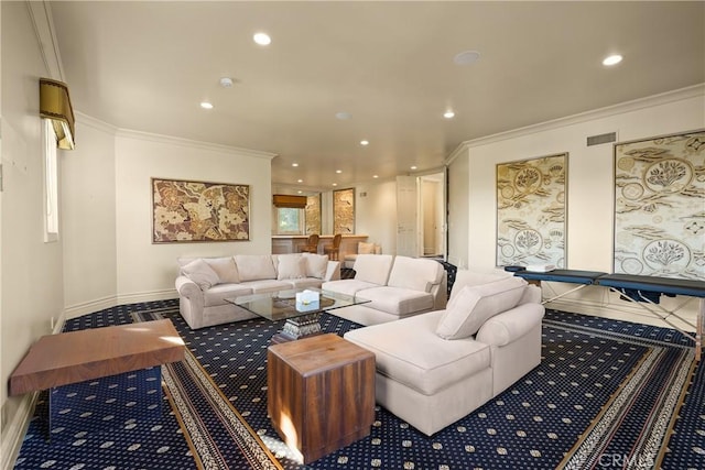 living room featuring carpet floors, visible vents, recessed lighting, and ornamental molding