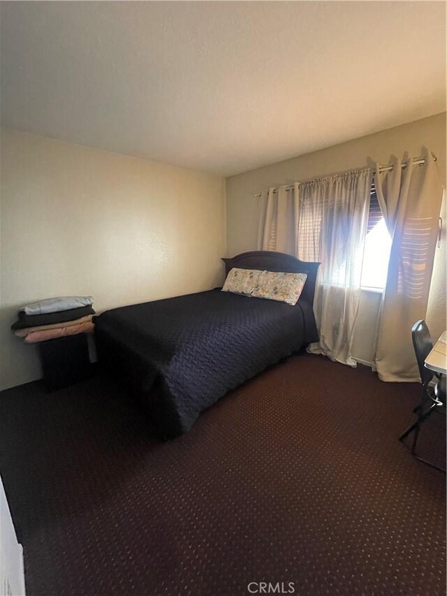 bedroom with carpet