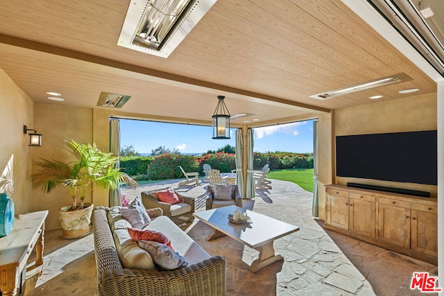 view of patio / terrace featuring an outdoor living space