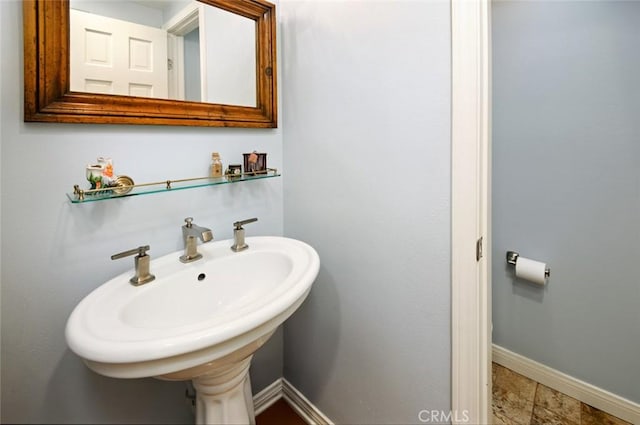 bathroom with sink