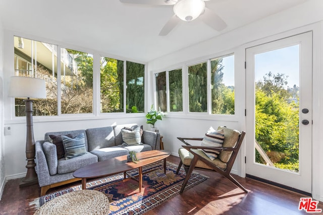 sunroom / solarium with ceiling fan