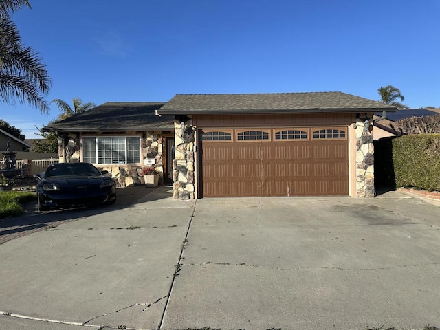 view of front facade featuring a garage