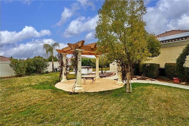 view of yard featuring a patio area and a pergola