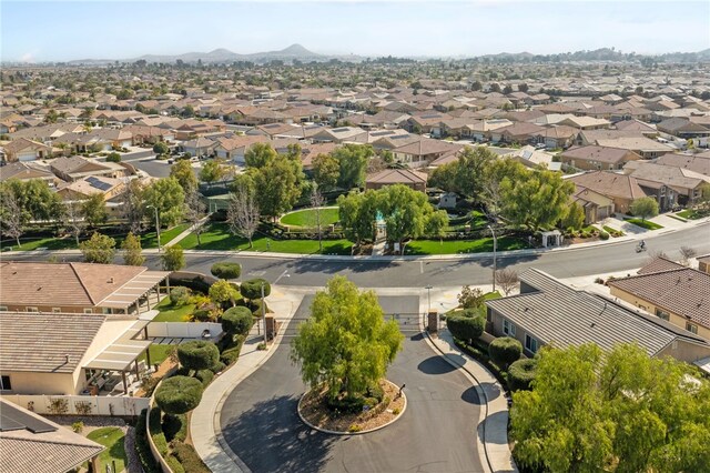 bird's eye view with a mountain view