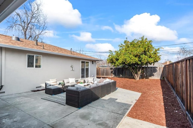 view of patio featuring an outdoor hangout area