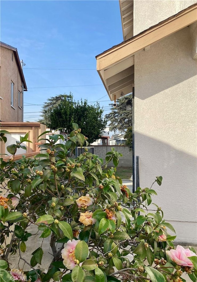 exterior space with fence