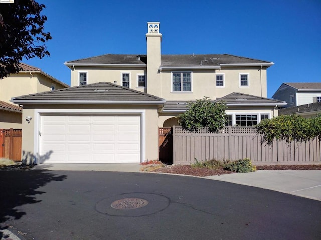 view of front facade featuring a garage