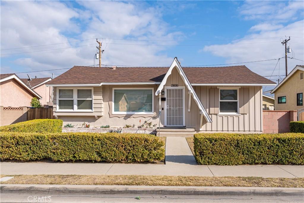 view of bungalow-style house