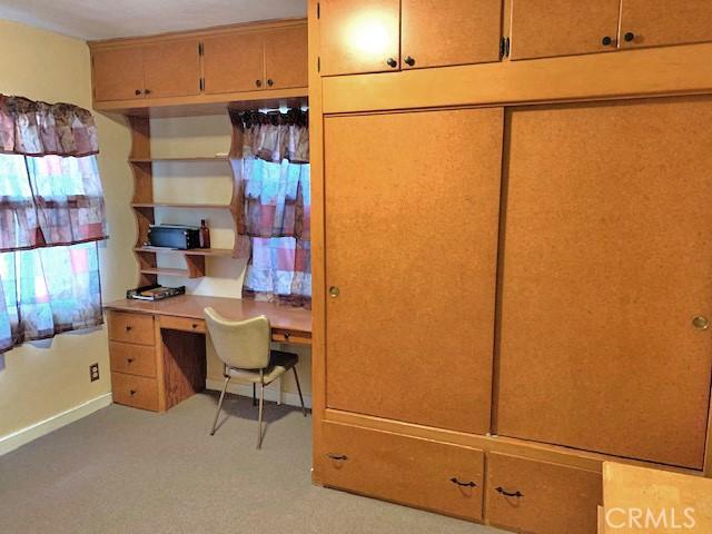 14650 Pearl Ave, Clearlake, CA 95422 - office with light colored carpet and built in study area
