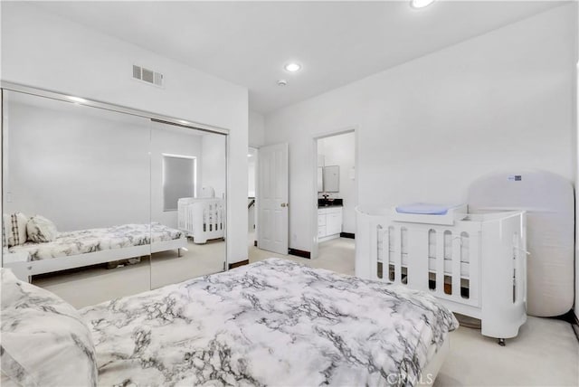 bedroom featuring a closet