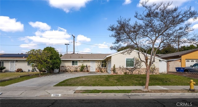 ranch-style house with a front lawn