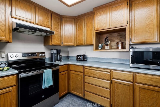 kitchen featuring appliances with stainless steel finishes