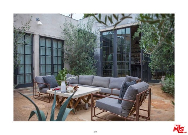 view of patio featuring an outdoor hangout area