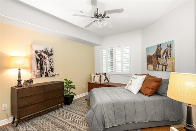 bedroom featuring ceiling fan