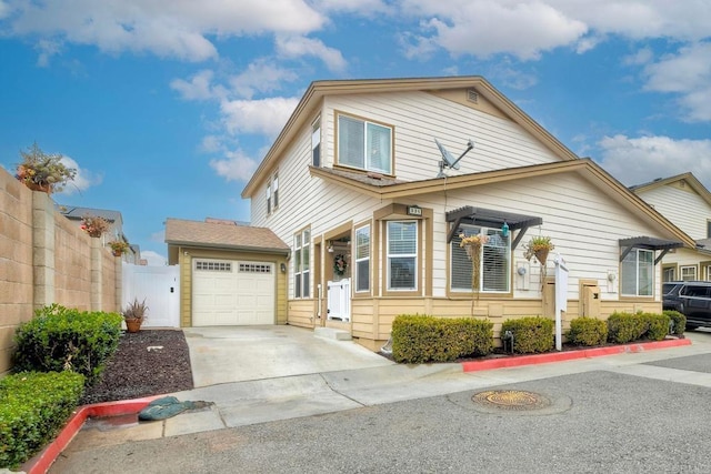 view of front facade featuring a garage