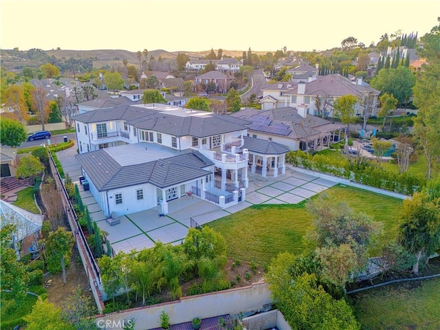 view of aerial view at dusk