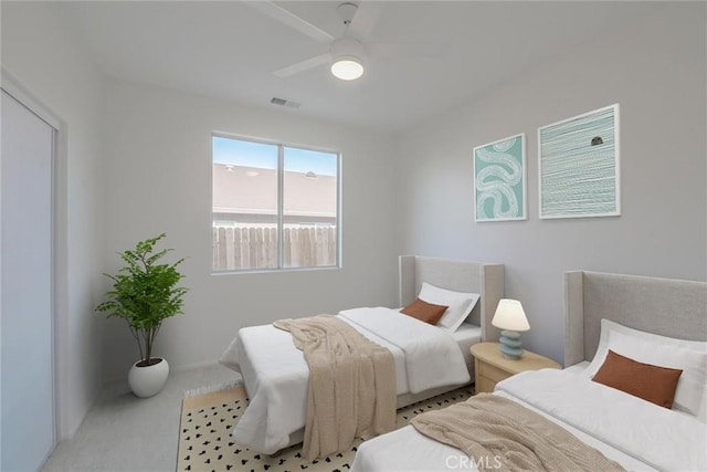 bedroom featuring ceiling fan