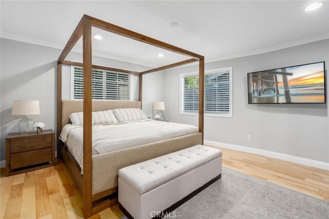 3140 Sumatra Pl, Costa Mesa, CA 92626 - bedroom featuring ornamental molding, light wood-type flooring, baseboards, and recessed lighting