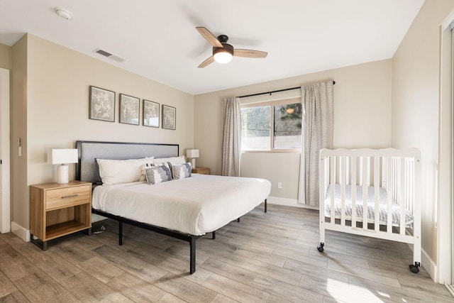 bedroom featuring ceiling fan