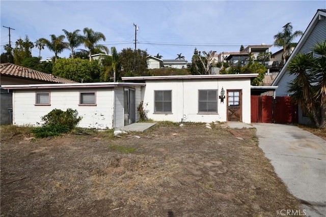 view of front of home