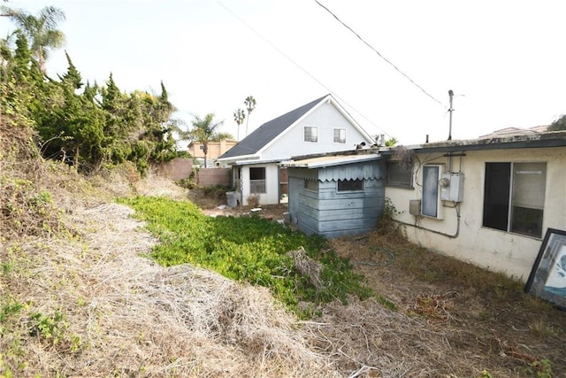 view of home's exterior