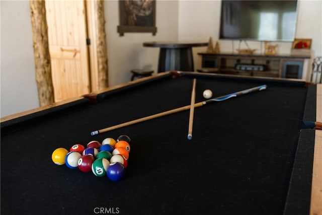 recreation room featuring billiards