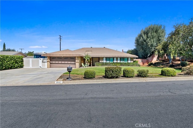 single story home with a garage