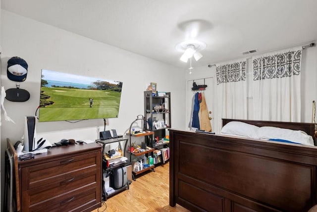 bedroom featuring light hardwood / wood-style flooring