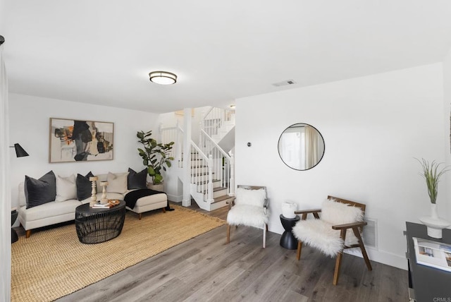 living area featuring hardwood / wood-style flooring